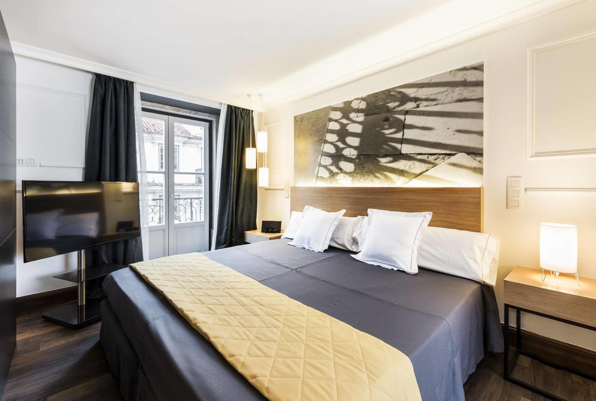 Garrett 48 Apartments Lisbon Luaran gambar