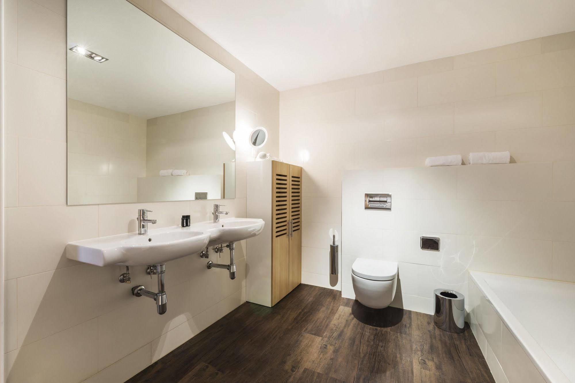 Garrett 48 Apartments Lisbon Luaran gambar