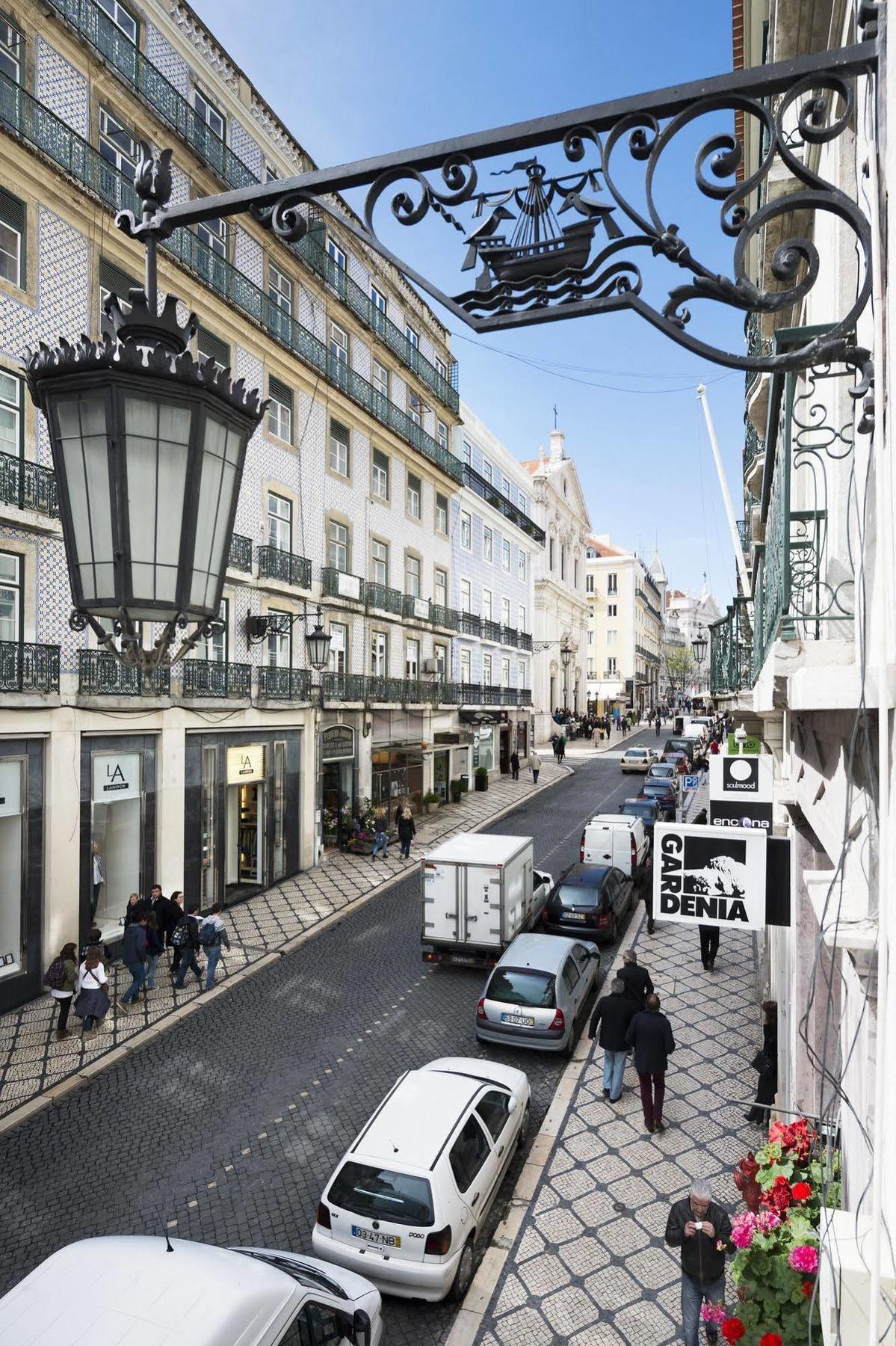 Garrett 48 Apartments Lisbon Luaran gambar